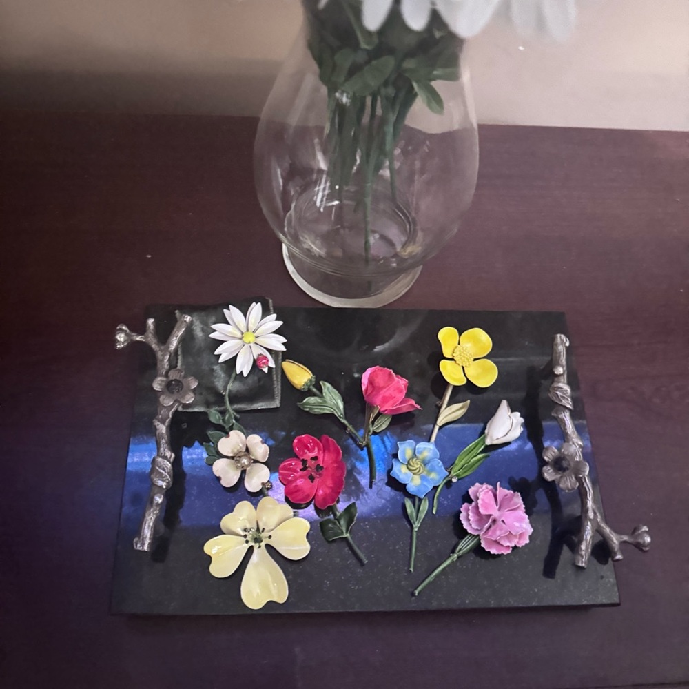 Original by Robert flower brooch collection - Picture 8 of 16